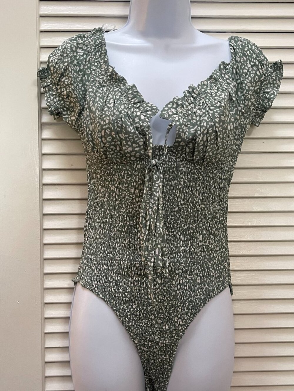 NWT Princess Polly Asha Bodysuit Sage Green Coquette Cottagecore US 8